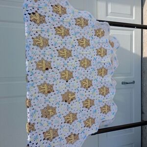 Handmade Crochet Blanket with Teddy Bear Pattern